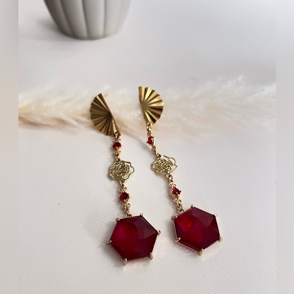 Elegant Art Deco-Inspired  Dangle Statement Earrings- Red & Roses Drop Earrings - Picture 4 of 14